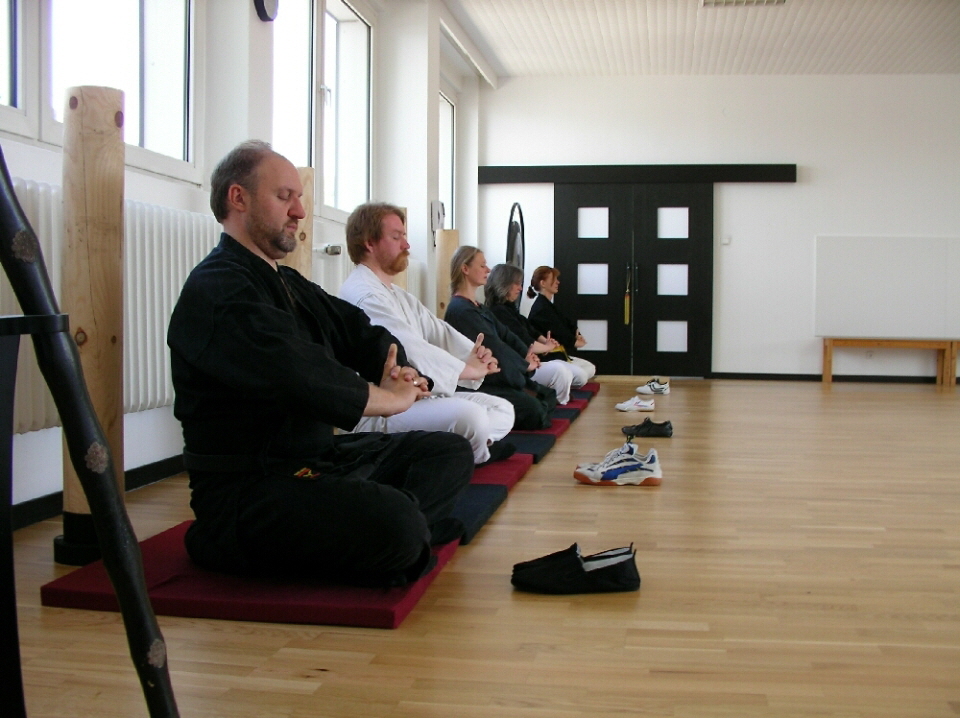 Kung-Fu-Meditation-270-960