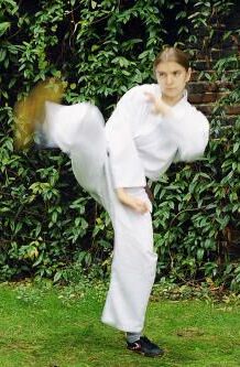 Alex, Fußtechnik 02 unseres Grundschulsystems im Kung-Fu